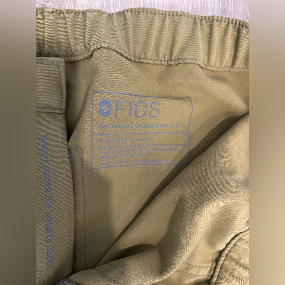 Figs Mens Cairo Cargo Pant Martini Olive Small Tall - Picture 5 of 5